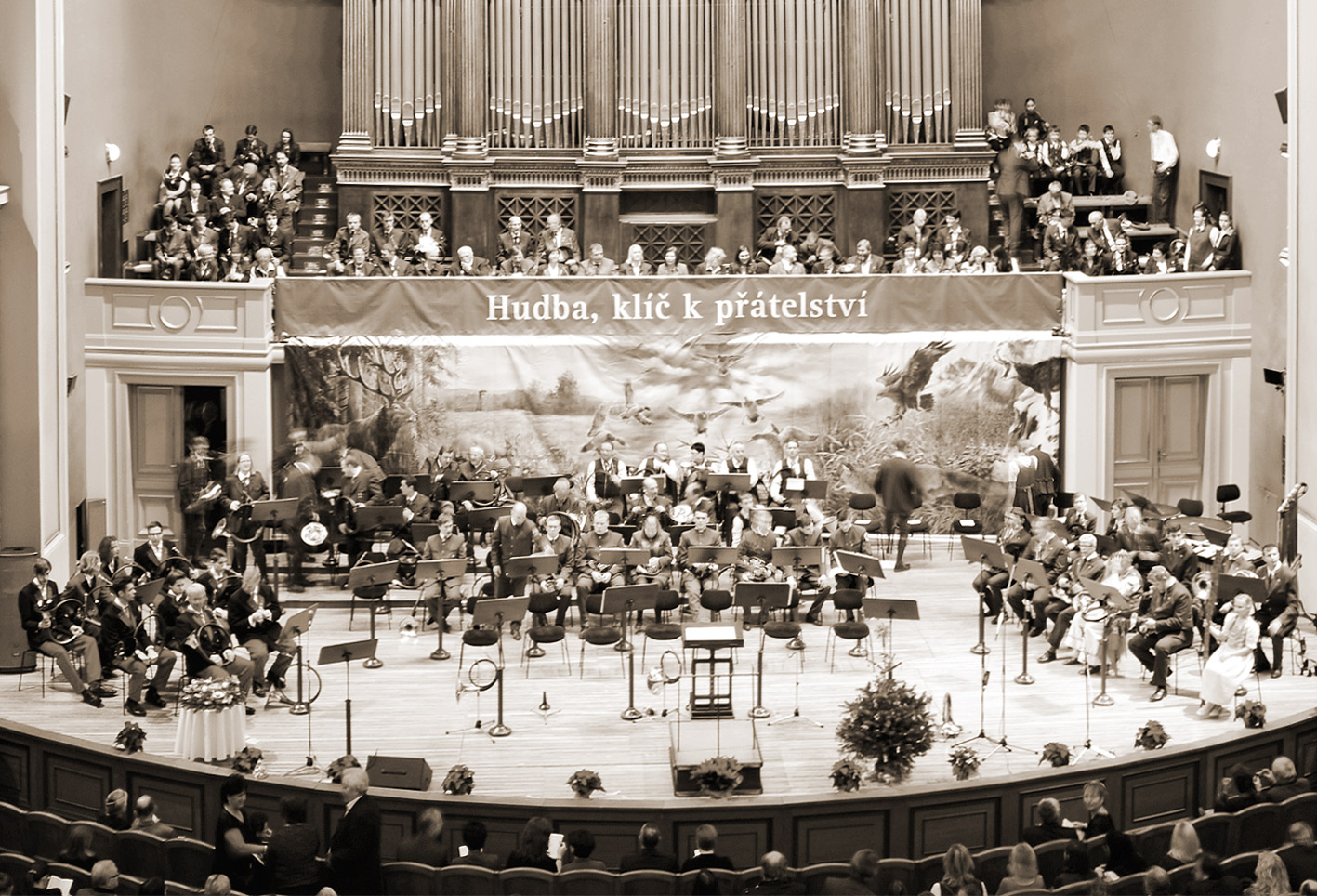 Hunting horn ensembles performing at the Rudolfinum, Prague 2014